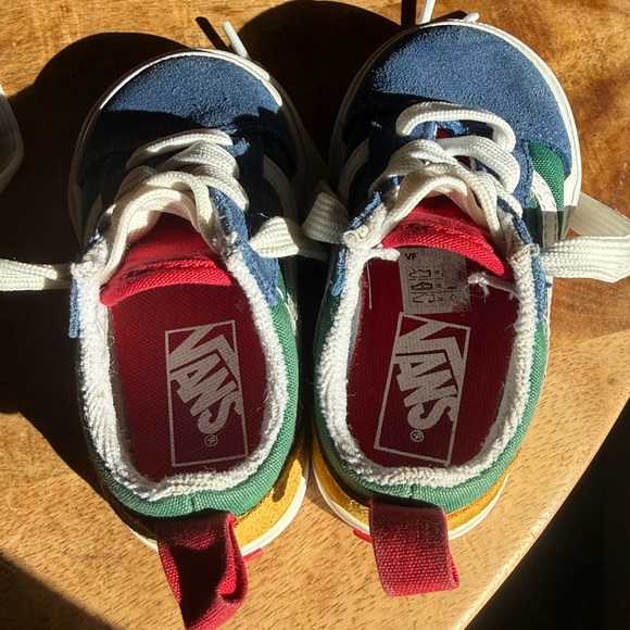 Old Skool Color block Sneakers || Vans - Picture 5 of 6